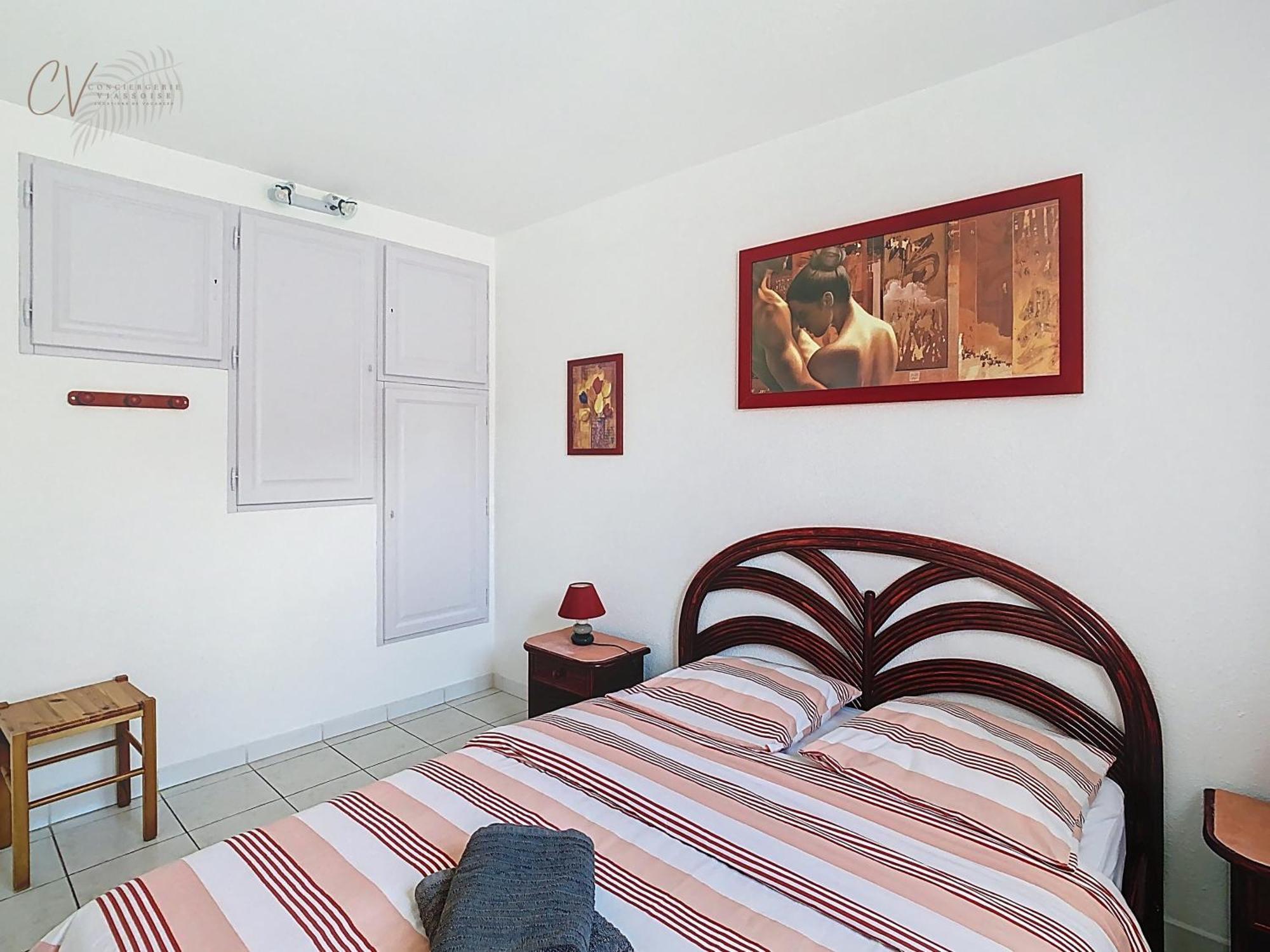 Petit Coin De Paradis Dans Residence Avec Piscine Vias Eksteriør billede
