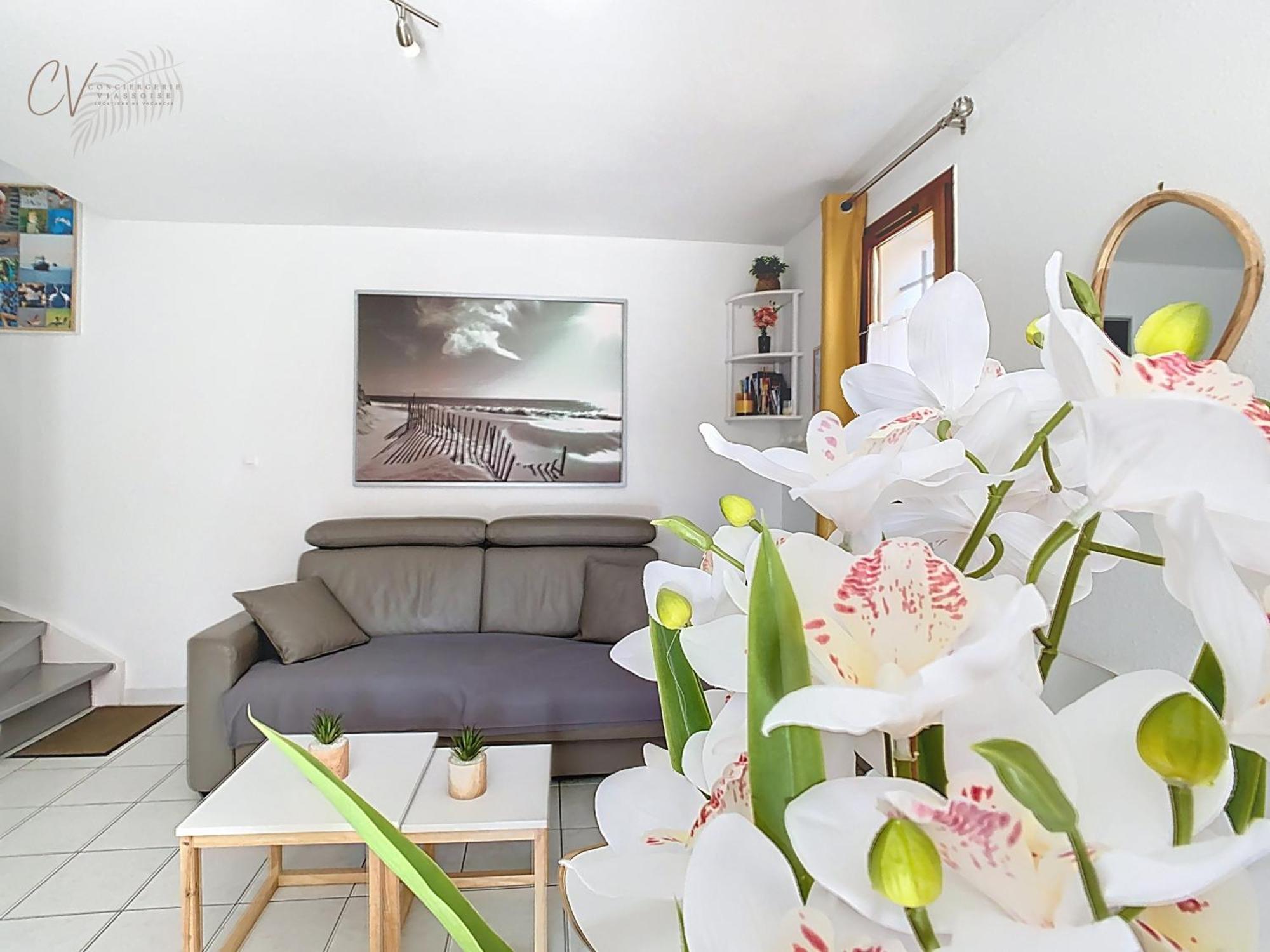 Petit Coin De Paradis Dans Residence Avec Piscine Vias Eksteriør billede